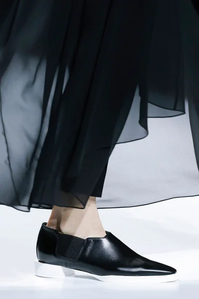 Look 8